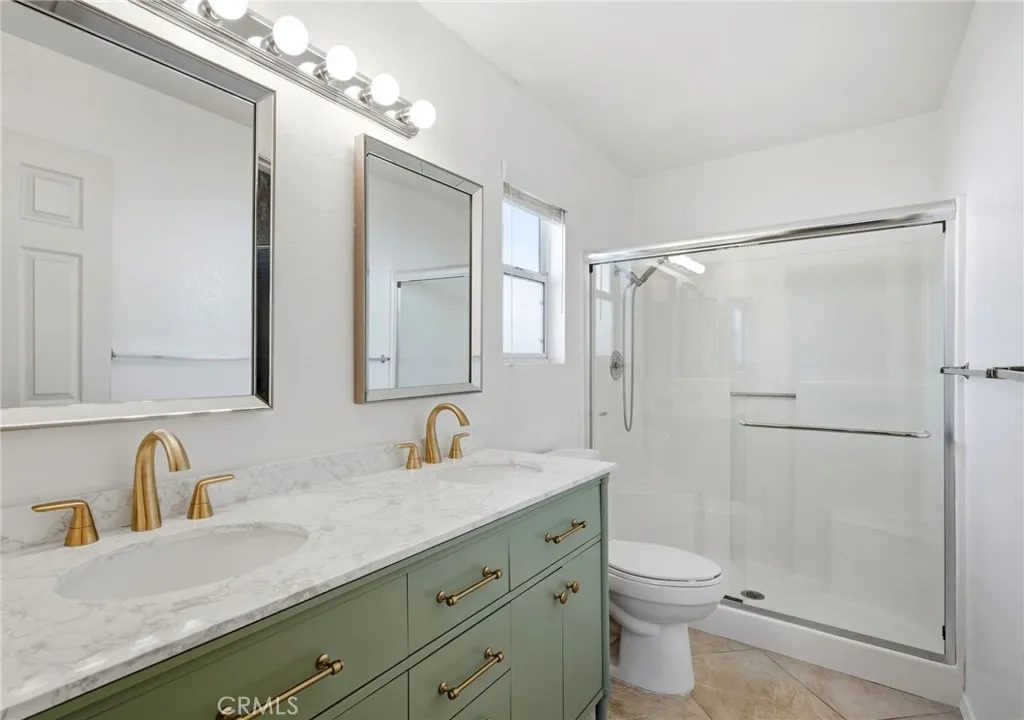 28355 Via Cascadita, Menifee, California 92585 home-pic-13